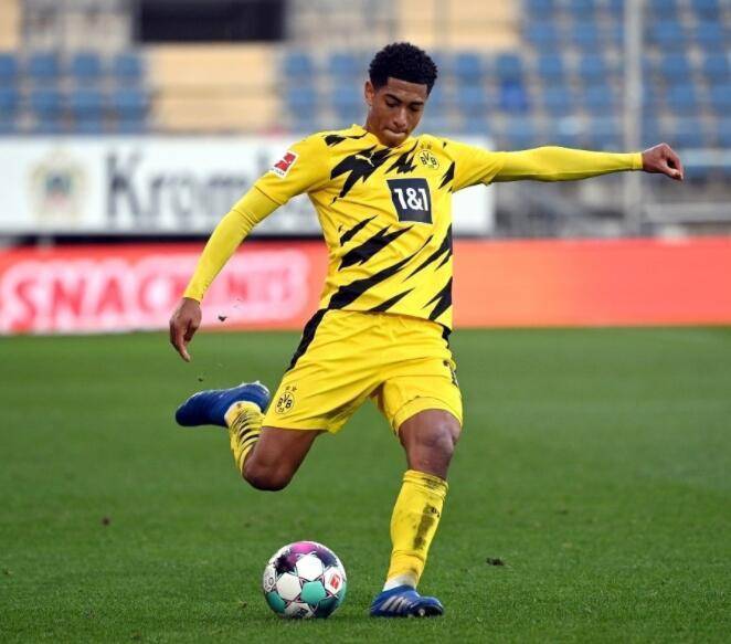 帕尔马队长：我们必须通过团队协作，共同限制莱奥的发挥（帕尔马队长：靠整体合力压制莱奥的发挥）