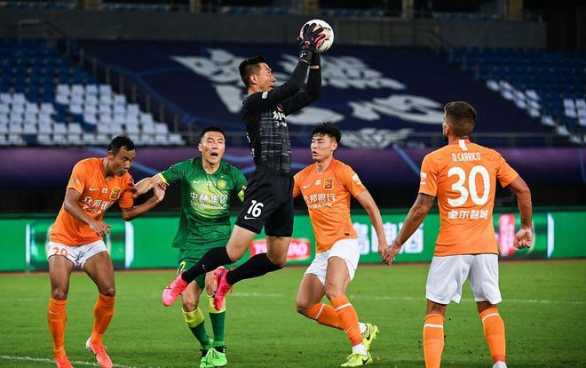 35岁之后25+次数：库里达成100次里程碑，詹姆斯领跑（35岁后25+次数榜：库里破百里程碑，詹姆斯继续领跑）