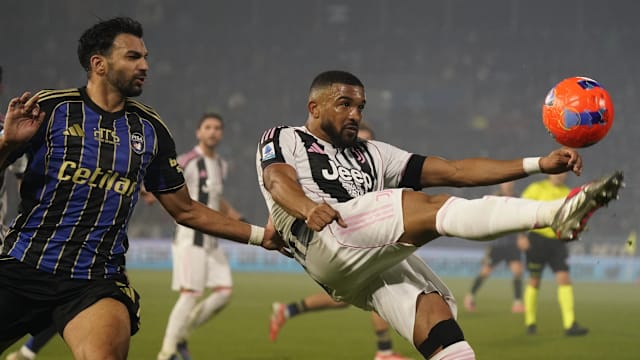 万项：首场比赛给自己打8.5分；开门红的意义相当重大（万项自评首秀8.5分：开门红意义非凡）