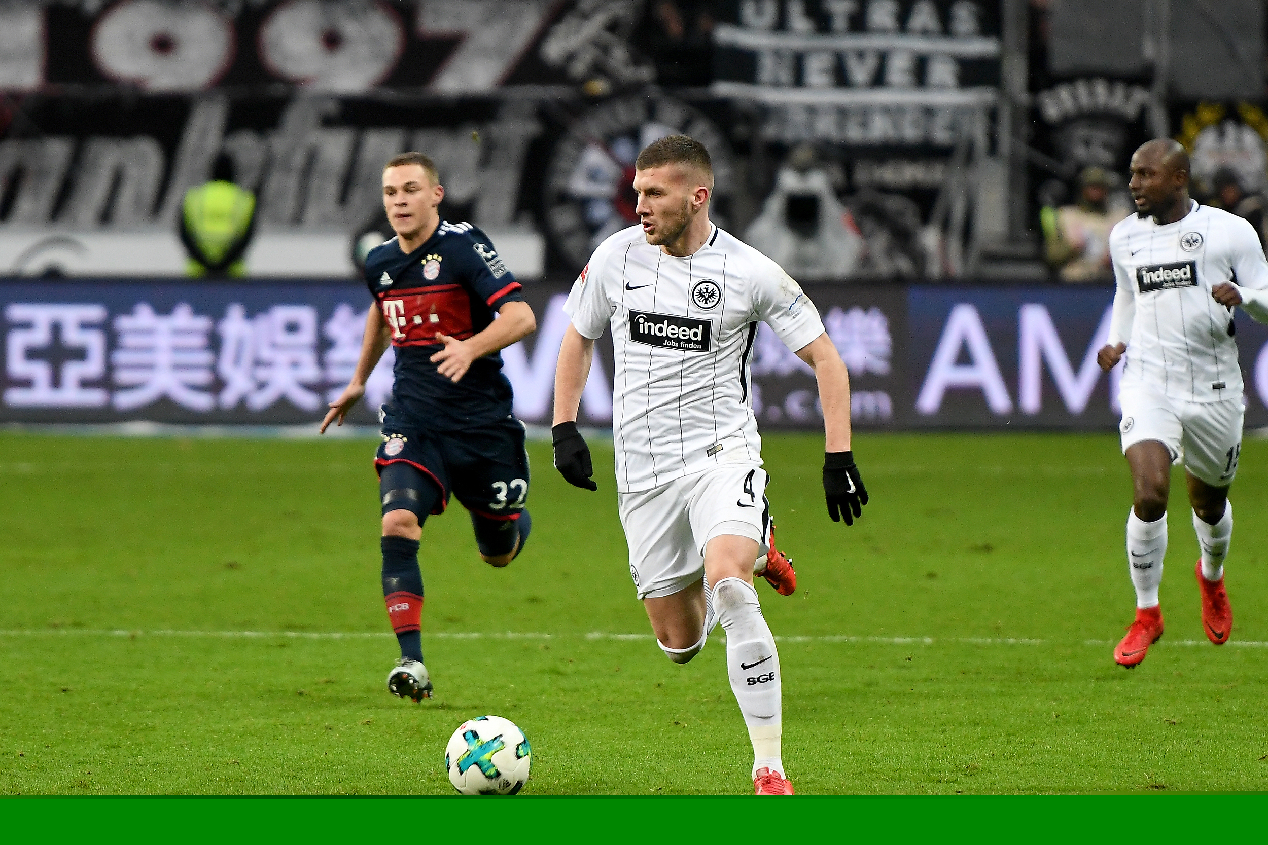 淘汰赛贡献6球9助攻，梅西刷新美职联纪录（梅西淘汰赛轰6球送9助，改写美职联纪录）