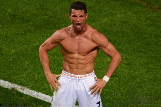 哈兰德梅开二度 曼城轻取对手（哈兰德双响，曼城轻松取胜）