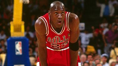 德尚：世界杯三场小组赛都是下午进行，必须提前适应高温（德尚：世界杯小组赛三战皆为下午开球，必须提前适应高温）