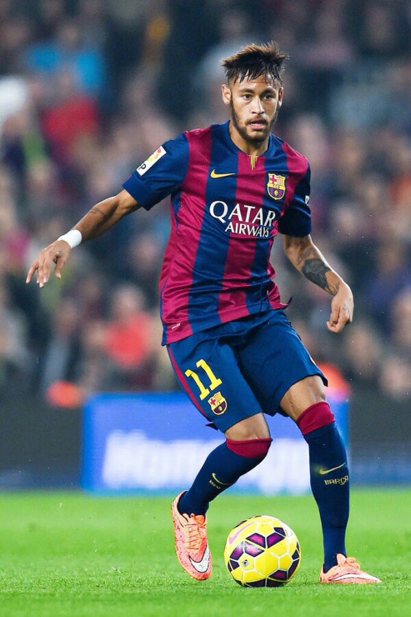 NBA球员数据榜：字母哥得分继续领先,（NBA数据榜：字母哥得分仍居首位）