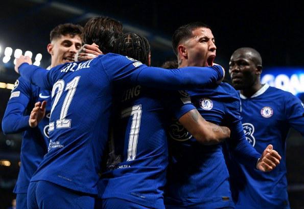 他今晚的效率，离谱（今晚他的效率爆表了）