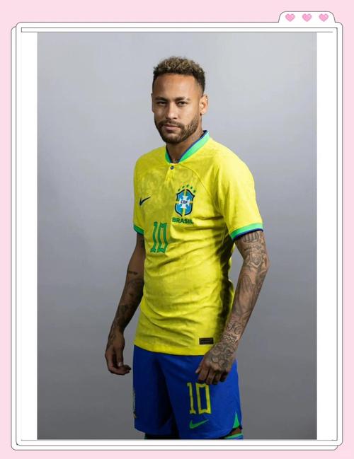 埃贝尔提议诺伊尔重返国家队？卡恩：这也许只是他的个人想法（卡恩回应埃贝尔建议诺伊尔重返国家队：可能只是其个人意见）