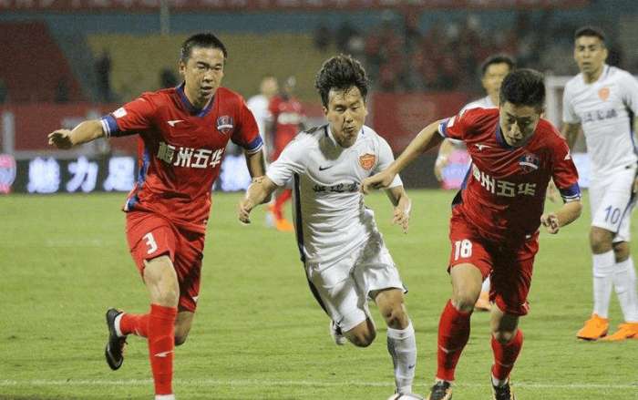 广东男篮防守稳固力克上海（广东男篮凭稳固防守击败上海）